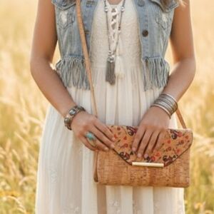 NEW Portugal Cork Clutch Purse with Strap